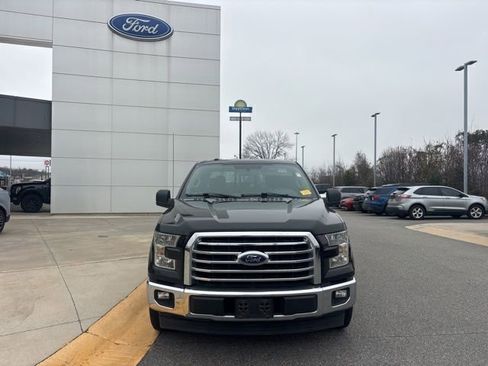 Used 2017 Ford F150 XLT w/ Equipment Group 302A Luxury image 8