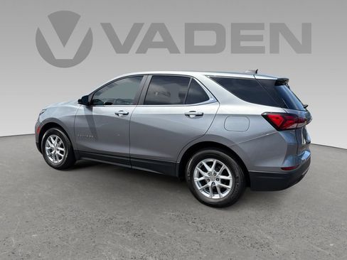 Used 2023 Chevrolet Equinox LT FWD image 19