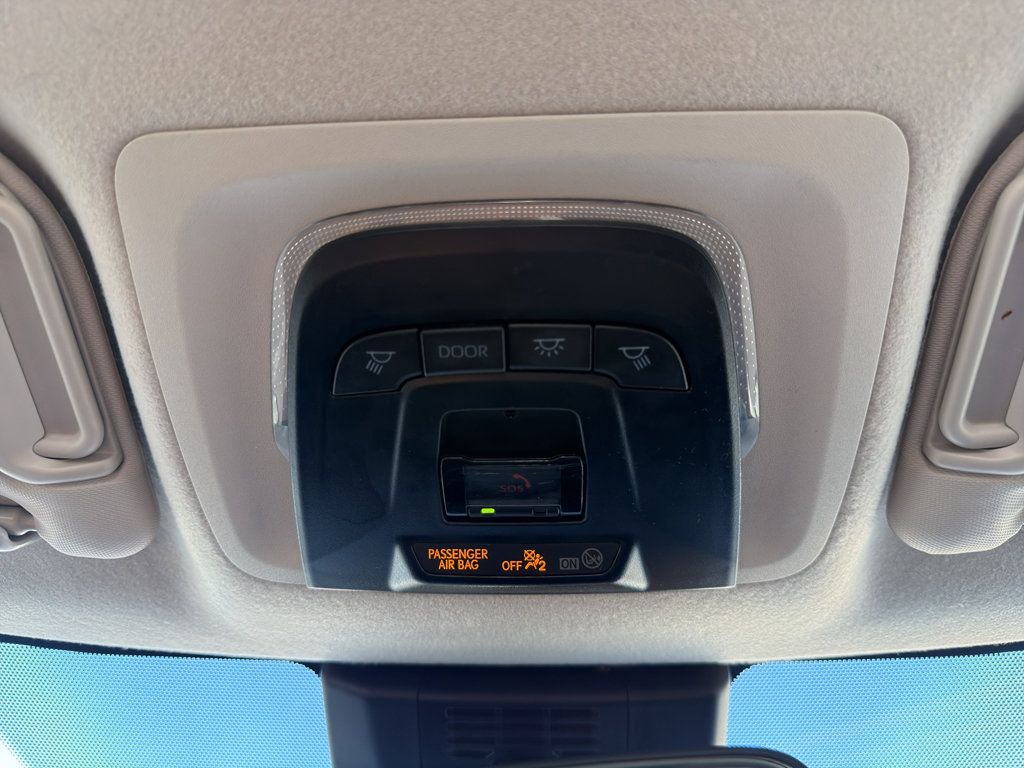 Used 2024 Toyota Corolla LE FWD image 15