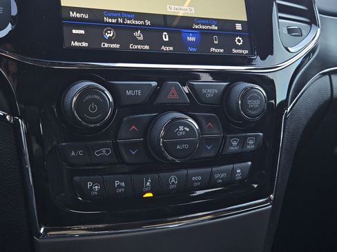 Used 2021 Jeep Grand Cherokee Limited w/ Quick Order Package 28K 80th image 23