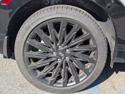 New 2025 Hyundai Santa Fe Calligraphy image 12