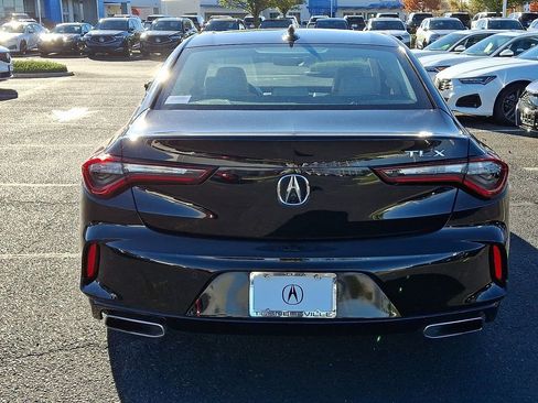 Certified 2023 Acura TLX w/ Technology Package image 5