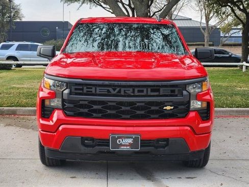 Used 2023 Chevrolet Silverado 1500 Custom image 11