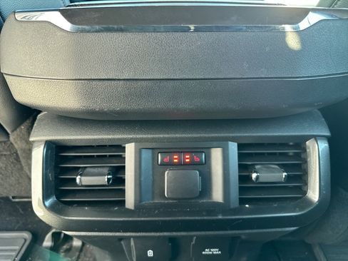 Used 2021 Ford F150 Lariat w/ Equipment Group 502A High image 20