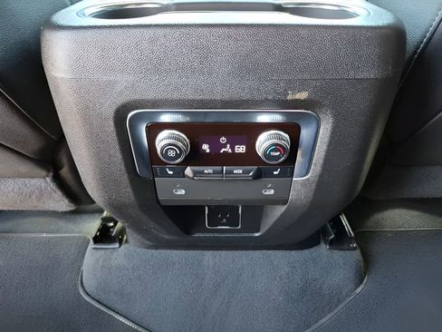 Used 2022 GMC Yukon XL AT4 w/ Max Trailering Package image 21