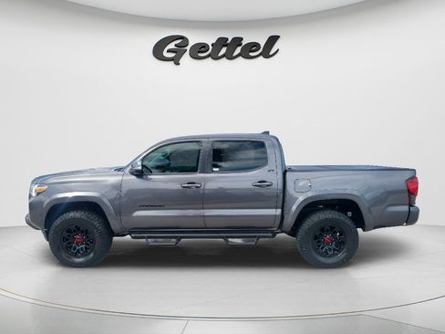 Used 2022 Toyota Tacoma SR5 w/ Technology Package RWD image 8