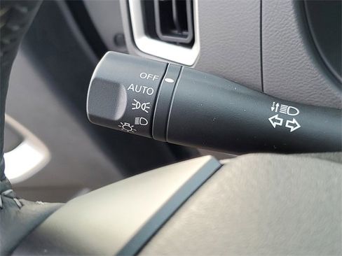 New 2026 Nissan Frontier SV image 14