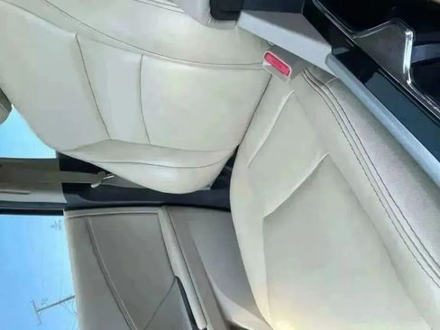 Used 2016 Honda Accord EX image 6