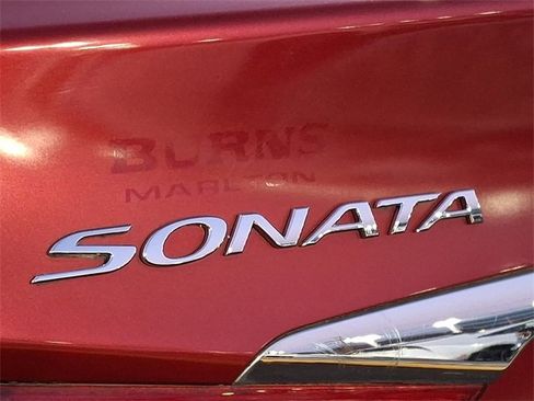 Used 2012 Hyundai Sonata Limited w/ Navigation Pkg image 32