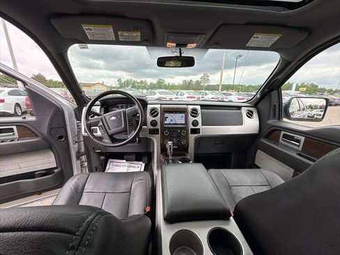 Used 2014 Ford F150 Lariat w/ Lariat Chrome Package AWD/4WD image 12
