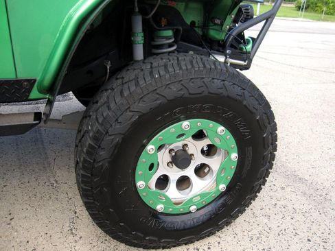 Used 2005 Jeep Wrangler Rubicon image 44