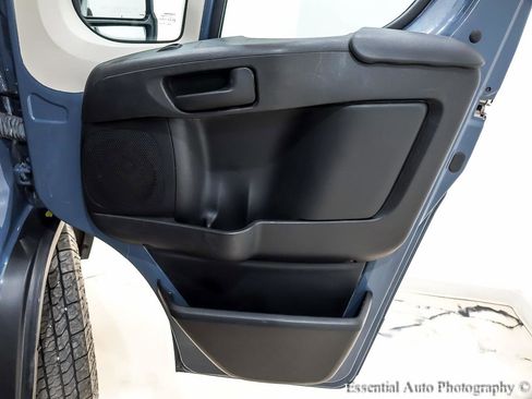 Used 2019 RAM ProMaster 2500 image 17