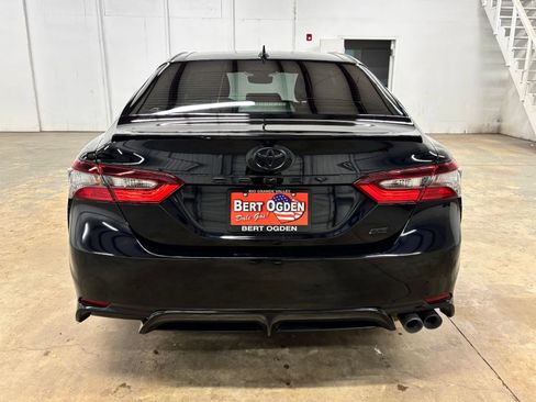 Used 2024 Toyota Camry SE FWD image 6