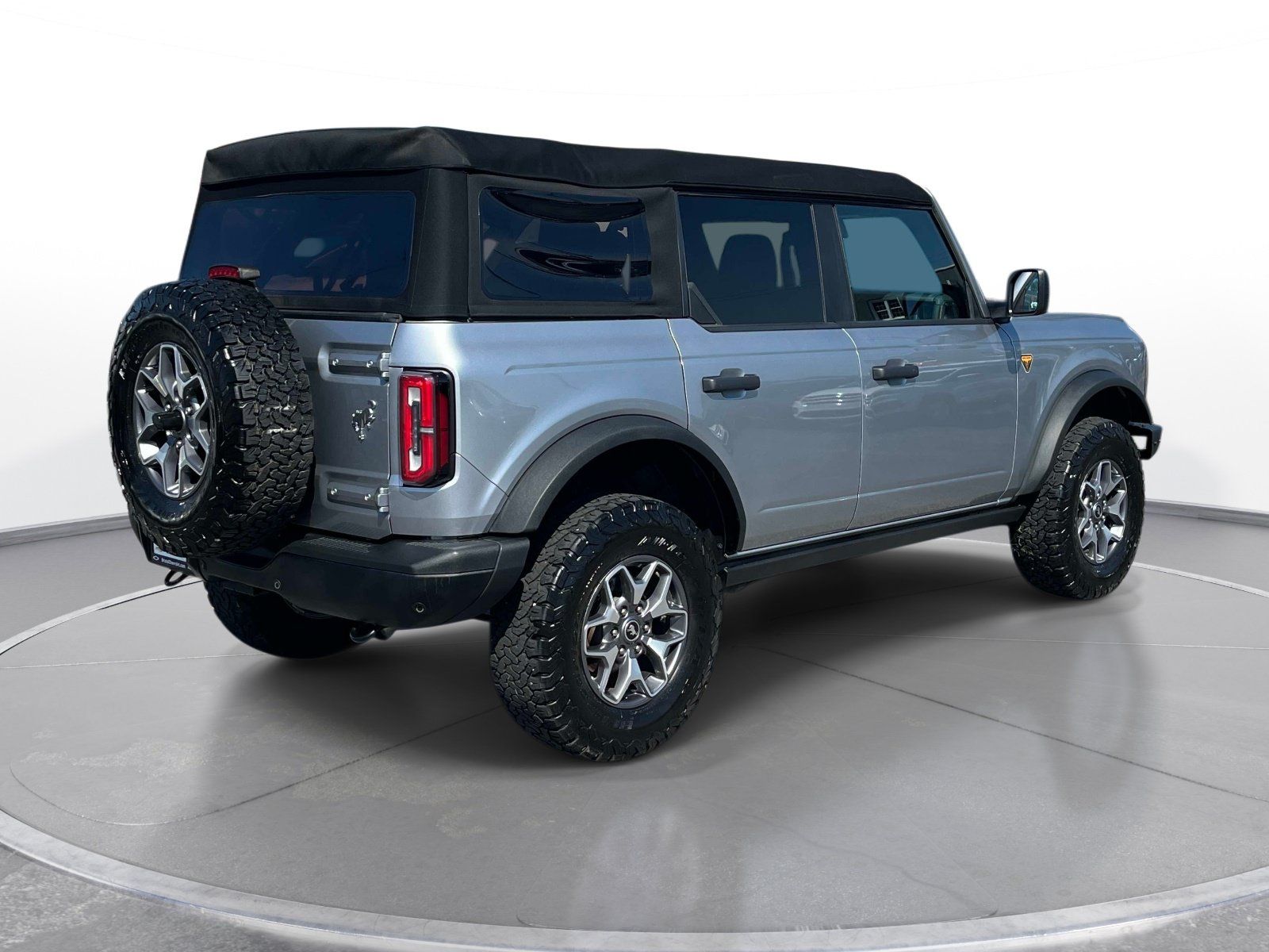 Used 2024 Ford Bronco Badlands AWD/4WD image 4