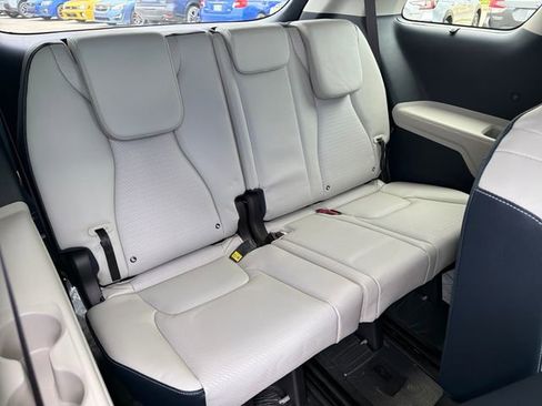 New 2026 Kia Carnival SX Prestige FWD image 24