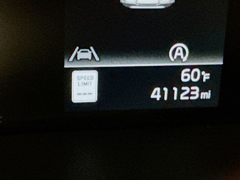 Used 2023 Kia Soul LX FWD image 19