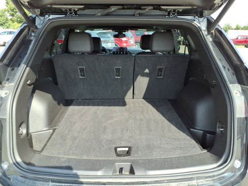 Used 2025 Chevrolet Blazer RS AWD/4WD image 14