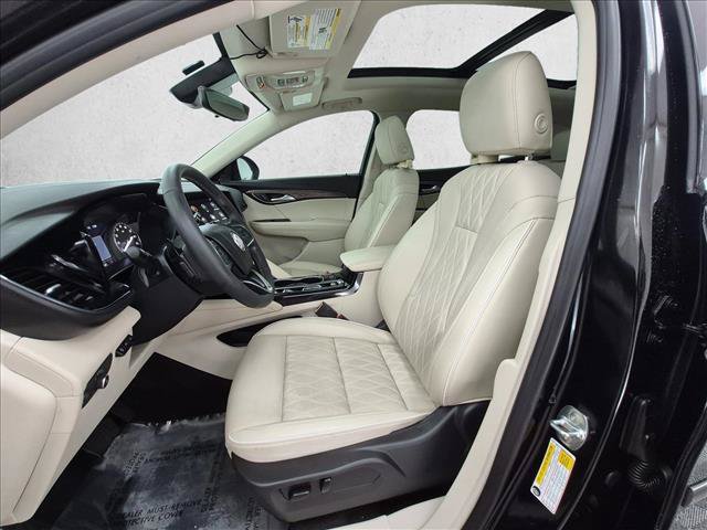 Used 2023 Buick Envision Avenir AWD/4WD image 17