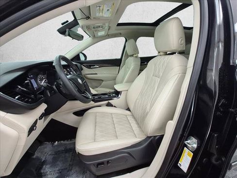 Used 2023 Buick Envision Avenir AWD/4WD image 17