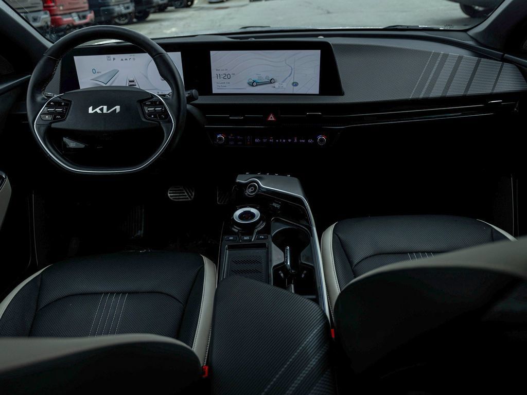 Used 2023 Kia EV6 GT-Line AWD/4WD image 30