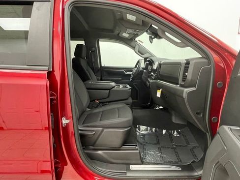 Certified 2025 Chevrolet Silverado 1500 RST AWD/4WD image 16