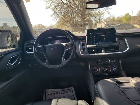 Used 2022 Chevrolet Tahoe RST w/ Luxury Package RWD image 24