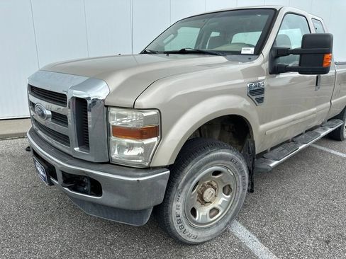 Used 2008 Ford F350 XLT AWD/4WD image 2