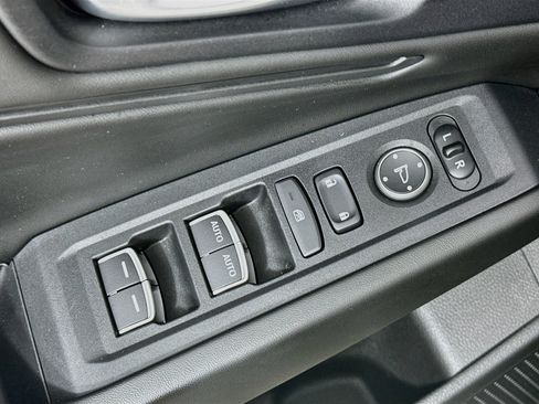 Used 2023 Honda Accord EX image 16