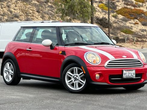 Used 2013 MINI Cooper Hardtop image 5