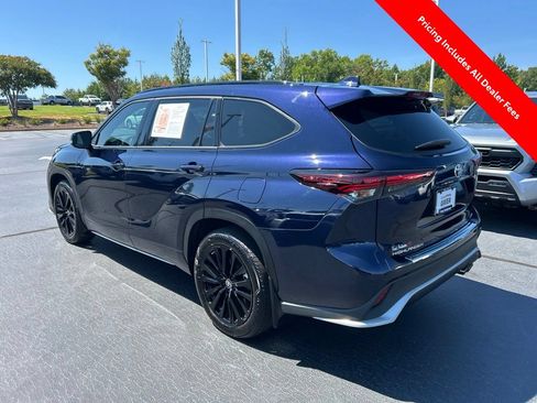 Used 2024 Toyota Highlander XSE FWD image 20