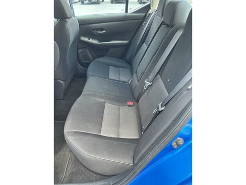Used 2021 Nissan Sentra SV FWD image 9