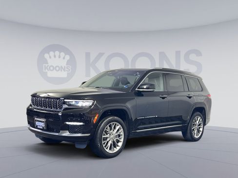 Used 2023 Jeep Grand Cherokee L Summit w/ Advanced Protech Group IV image 1