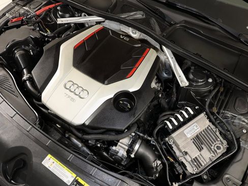 Used 2019 Audi S4 Premium Plus w/ Premium Plus Package image 33