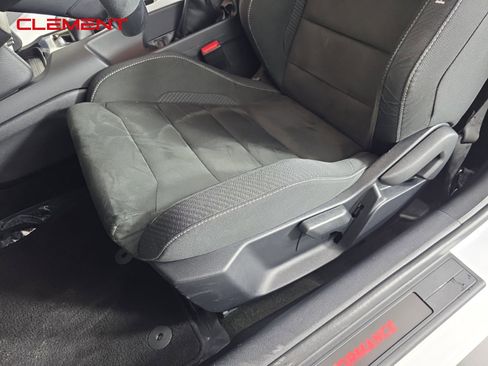 Certified 2017 Ford Mustang Shelby GT350 w/ Electronics Package image 25