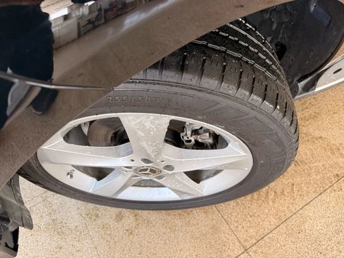 Used 2018 Mercedes-Benz GLE 350 4MATIC image 35