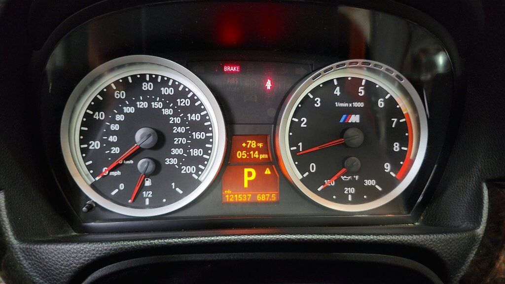 Used 2012 BMW M3 Convertible RWD image 33