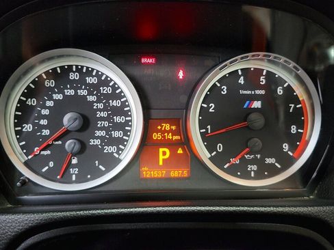 Used 2012 BMW M3 Convertible RWD image 33