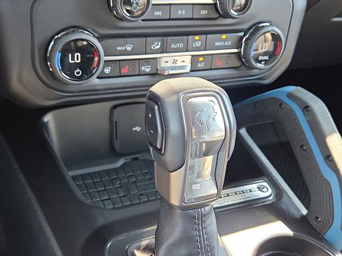 Used 2024 Ford Bronco Wildtrak AWD/4WD image 19