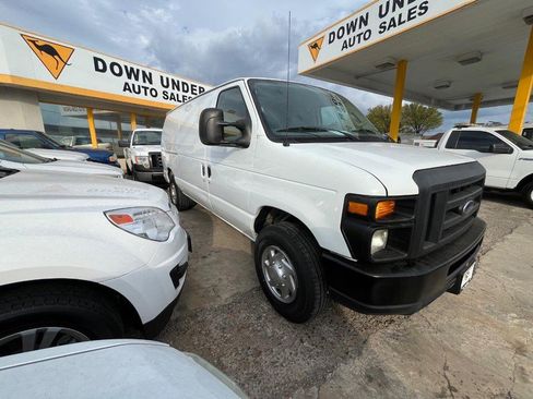Used 2013 Ford E-250 and Econoline 250 image 3