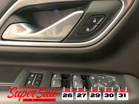 Used 2021 Chevrolet Tahoe Premier w/ Premium Package image 22