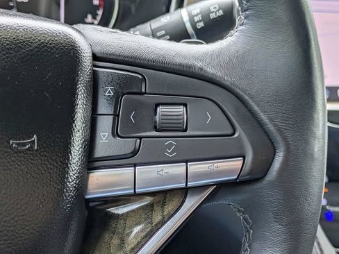 Certified 2024 Cadillac XT6 Premium Luxury AWD/4WD image 28