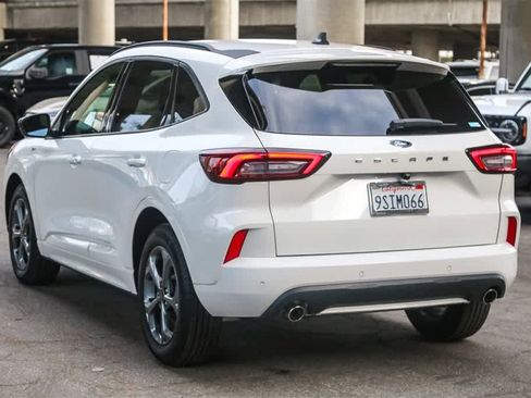 Used 2024 Ford Escape ST-Line w/ Tech Pack #1 image 8