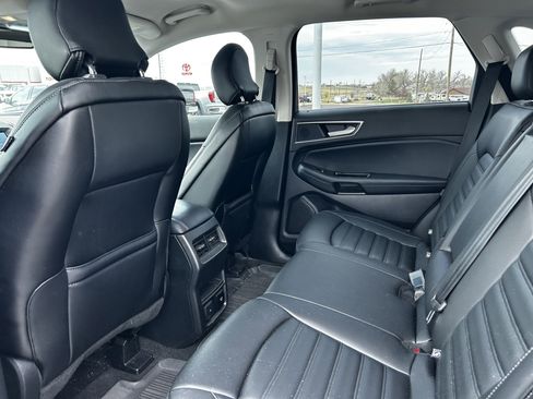 Used 2019 Ford Edge SEL w/ Equipment Group 201A image 10