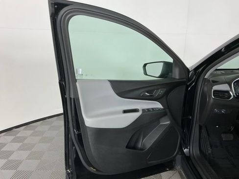 Used 2024 Chevrolet Equinox LS w/ LS Convenience Package AWD/4WD image 12