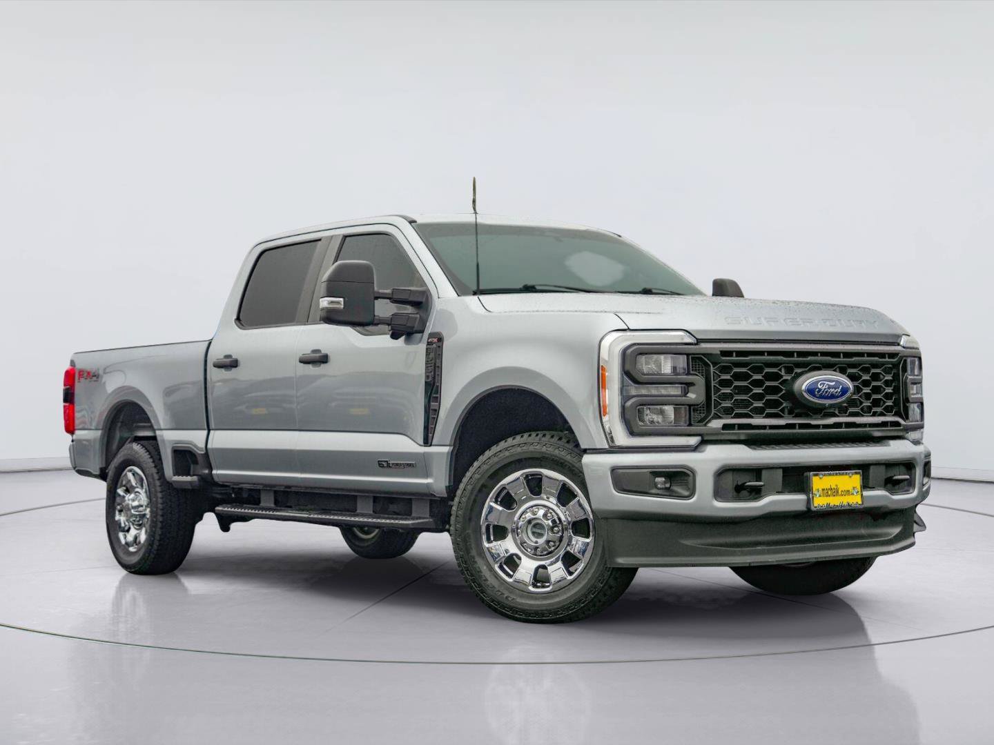 Used 2023 Ford F250 XL w/ STX Appearance Package AWD/4WD image 1