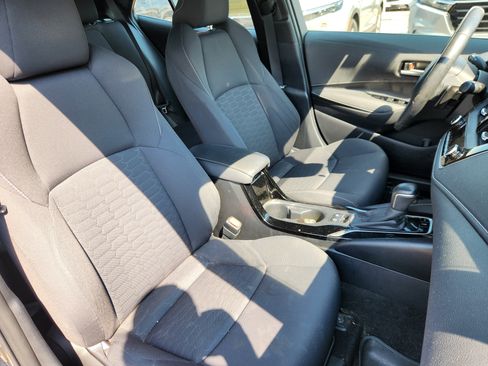 Used 2019 Toyota Corolla SE w/ SE Option Package FWD image 14
