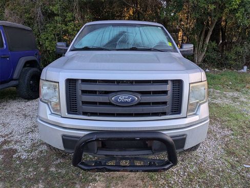 Used 2011 Ford F150 STX w/ Communications Pkg image 2