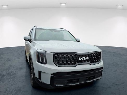 Used 2024 Kia Telluride EX X-Line image 7