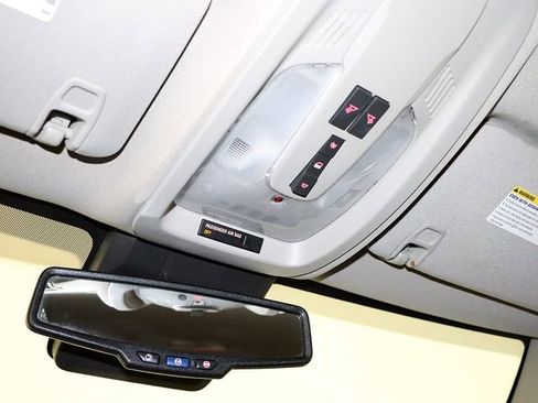 Used 2017 GMC Terrain SLE w/ Nightfall Package image 21