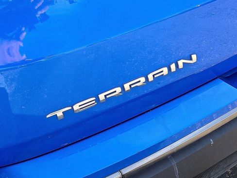 Used 2024 GMC Terrain AT4 w/ Tech Package image 12